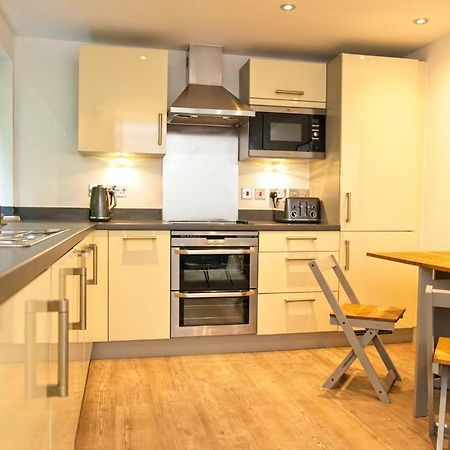 Fowey Landing Apartment ภายนอก รูปภาพ