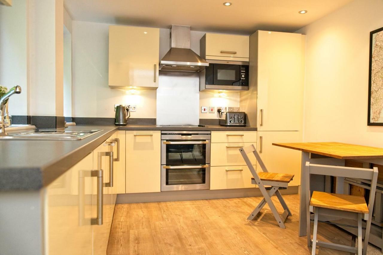 Fowey Landing Apartment ภายนอก รูปภาพ