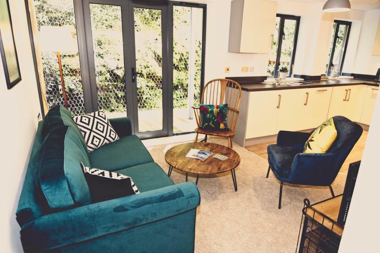 Fowey Landing Apartment ภายนอก รูปภาพ
