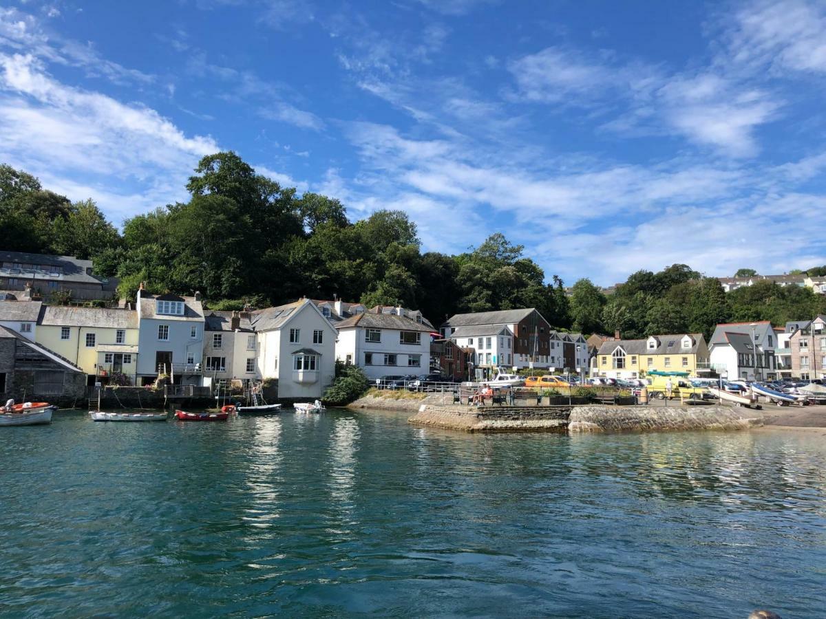 Fowey Landing Apartment ภายนอก รูปภาพ
